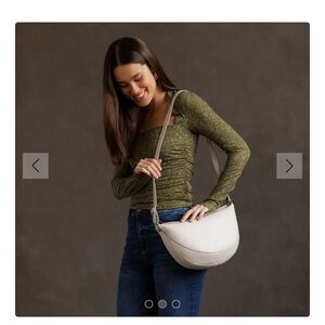 NWT, Portland Leather Goods, Large Koala Sling Bag, Pearl